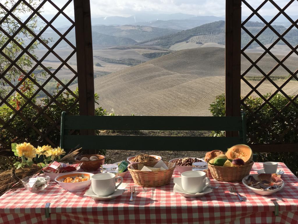 Agriturismo Casallario Volterra Ngoại thất bức ảnh